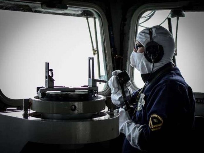 Η φρεγάτα ΝΑΒΑΡΙΝΟ στην αποστολή ΕΙΡΗΝΗ της ΕΕ για τη Λιβύη εκτός από το λιμάνι που δίνουμε στην Κρήτη