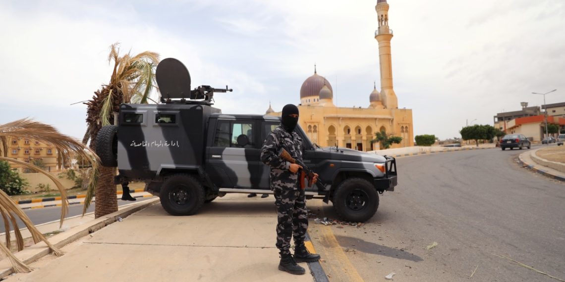 Λιβύη: Ο Τσαβούσογλου αξιώνει αποχώρηση του Χάφταρ από τη Σύρτη για να υπογράψει ο Σάρατζ εκεχειρία