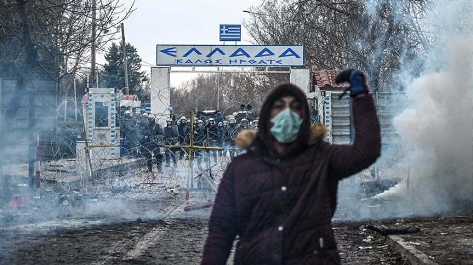 Έβρος: Νέα επεισόδια στον φράχτη - Έπεσαν χημικά από Τούρκους