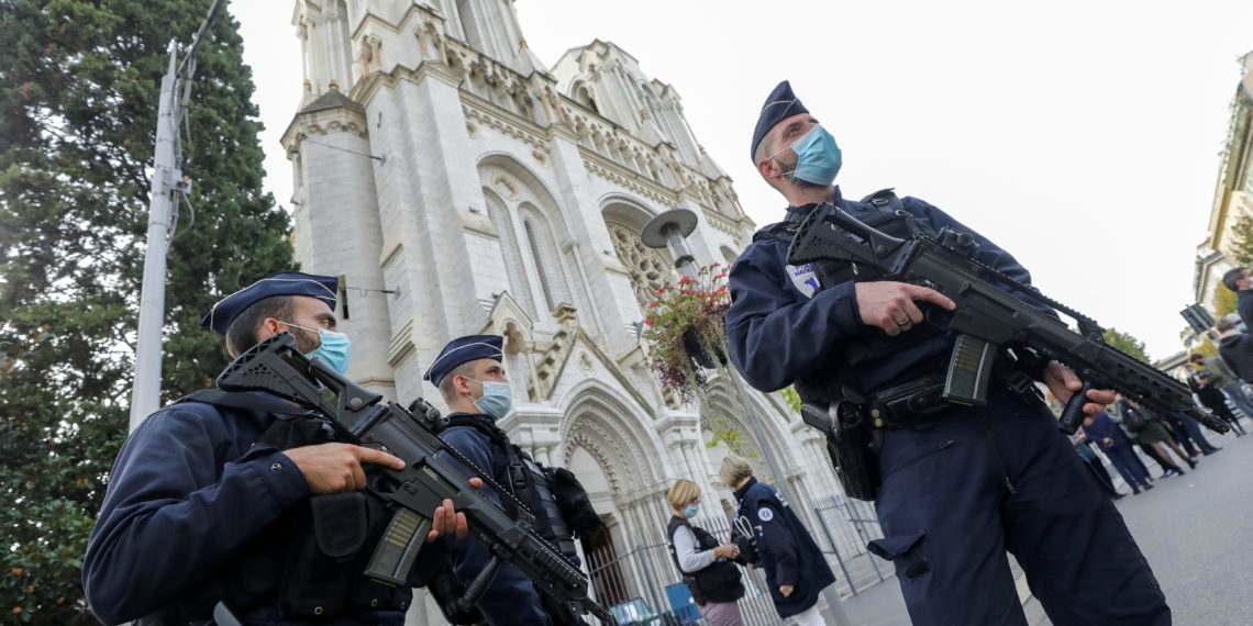 «Περιμένουμε κι άλλες επιθέσεις στη Γαλλία, είμαστε σε πόλεμο με την ισλαμιστική ιδεολογία»
