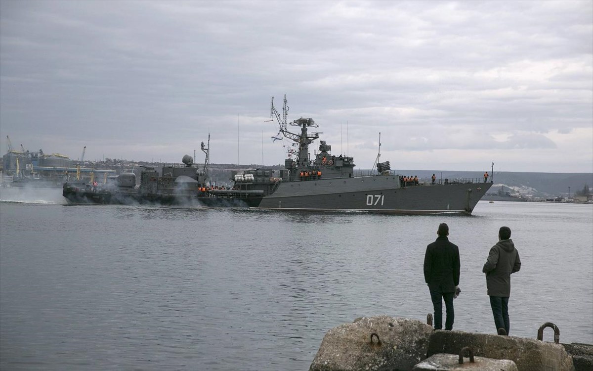 Ρωσία: Άσκηση του πολεμικού ναυτικού με πραγματικά πυρά στη Μαύρη Θάλασσα