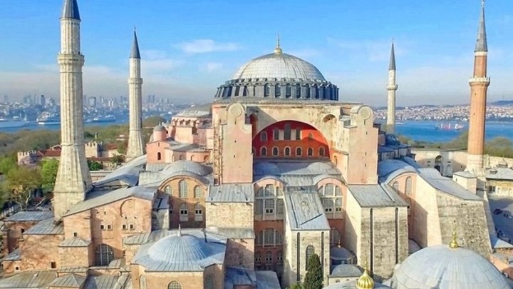 Τουρκικά ΜΜΕ: Η πρώτη προσευχή στην Αγία Σοφία ως τζαμί μπορεί να γίνει στις 15 Ιουλίου